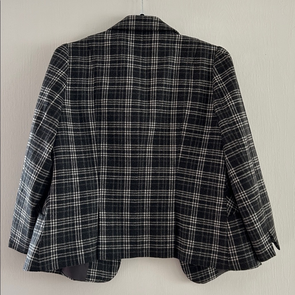 Banana Republic cropped plaid blazer size 8 - Picture 4 of 4